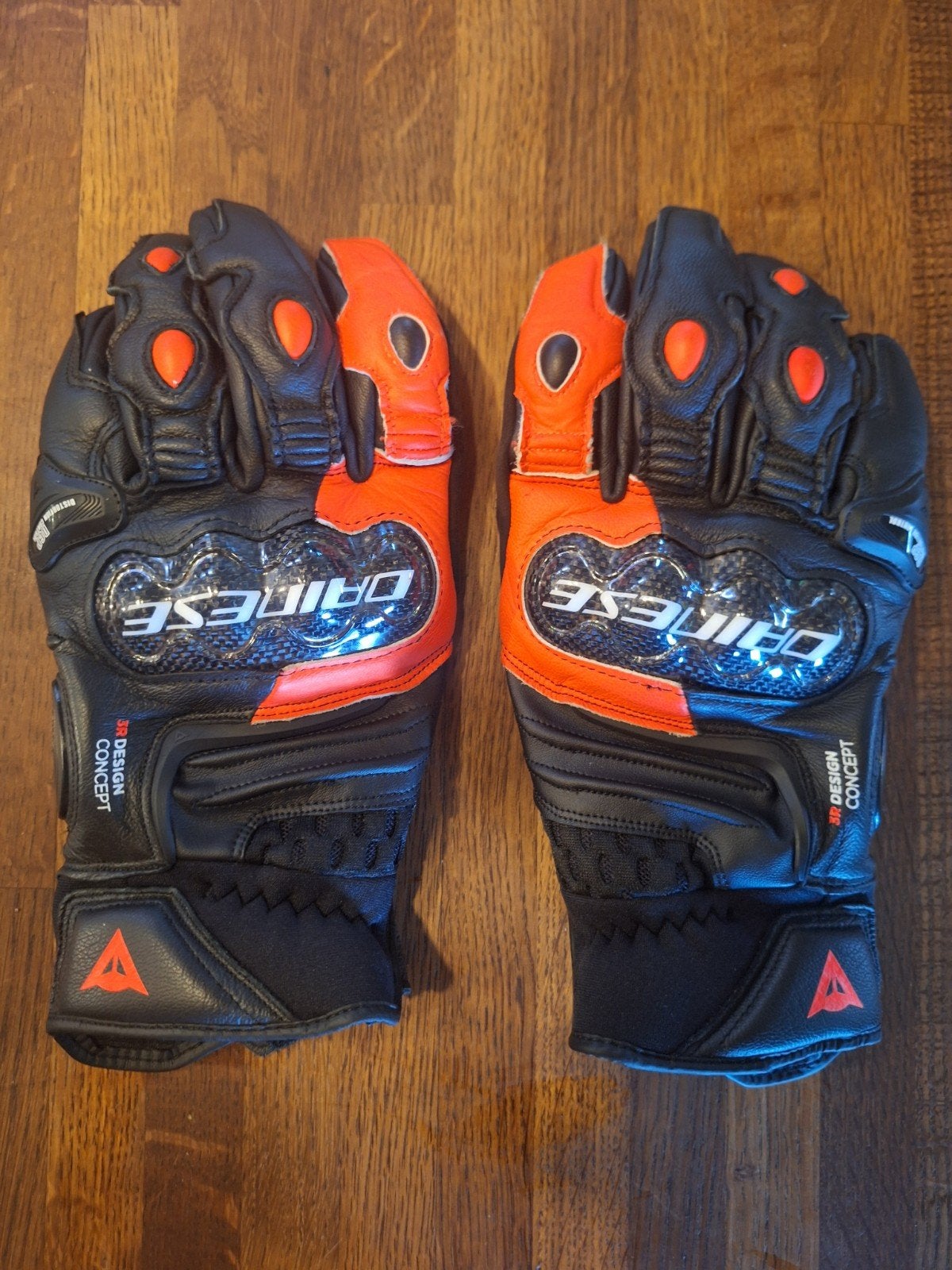 Dainese lederen handschoenen maat 9L nieuw, Ophalen, Handschoenen