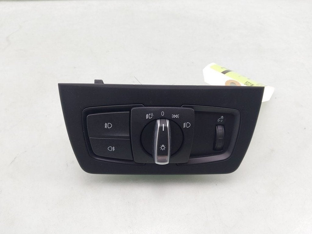 LICHTSCHAKELAAR BMW 3 serie Touring (F31) (01-2012/06-2019), Gebruikt, BMW