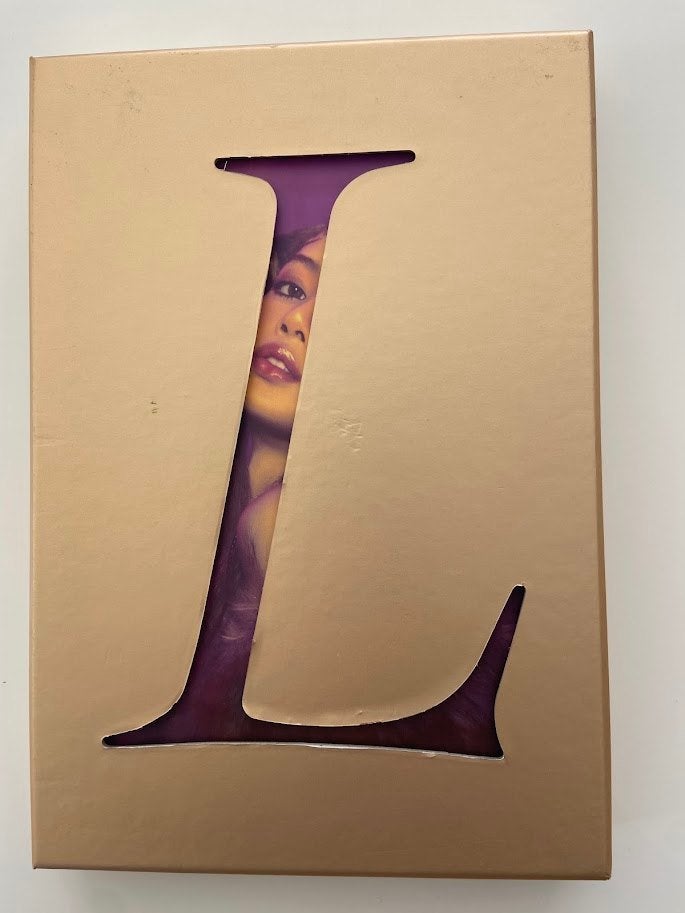 K-POP Box met CD + luxe fotoboek van BLACKPINK LISA - LALISA, CD & DVD, Comprend un livret, K-pop, Comme neuf, Enlèvement