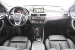 BMW X1 sDRive 2.0i *Leer*Navigatie*HUD*Ambiente*Trekhaak*, Auto's, 1998 cc, 1800 kg, 4 cilinders, Wit