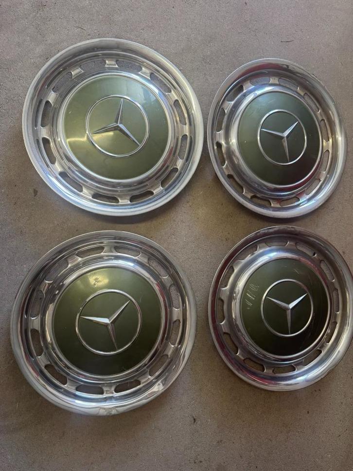 Mercedes Wieldeksels, Auto-onderdelen, Carrosserie, Bumper, Volvo, Ophalen