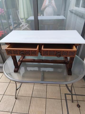 Antieke salontafel 1949. Volledig handgemaakt in Franse eik. beschikbaar voor biedingen