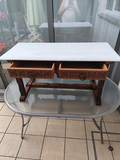 Antieke salontafel 1949. Volledig handgemaakt in Franse eik., Antiek en Kunst, Antiek | Meubels | Tafels, Ophalen