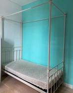 Lit à baldaquin Maison du monde, Neuf, Style vintage bohème, 90 cm, Une personne