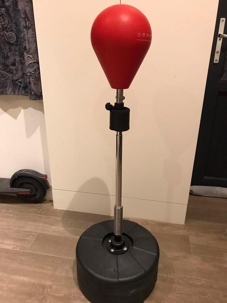 BOKSBAL / BOKSPAAL MET VOET, GOEDE STAAT !!, Sport en Fitness, Boksen, Gebruikt, Boksbal, Ophalen of Verzenden