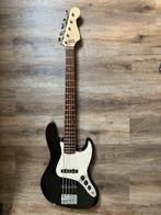 Squier Affinity Jazz Bass V – 2014, Musique & Instruments, Enlèvement ou Envoi, Comme neuf, Électrique, 5 cordes