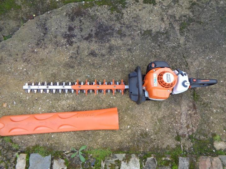 Stihl HS 82 R C heggenschaar 60 cm van 2023, Tuin en Terras, Heggenscharen, Gebruikt, Benzine, Ophalen