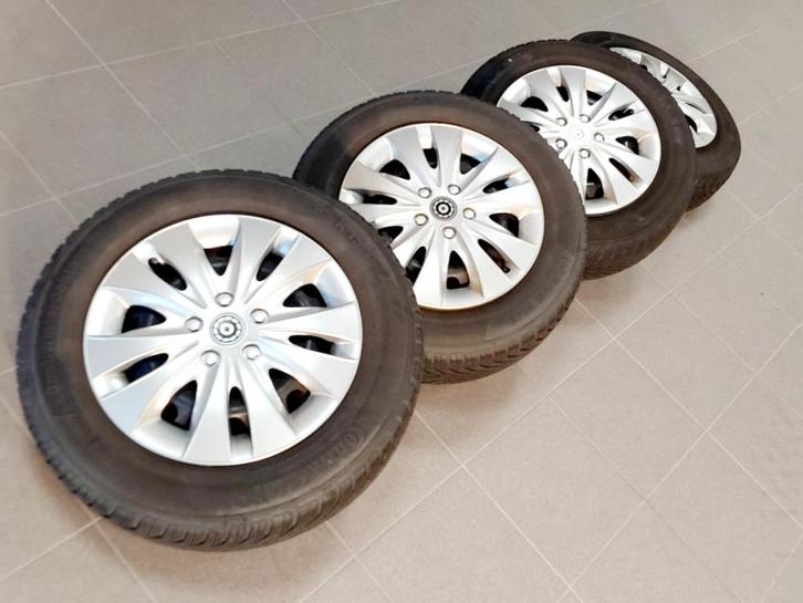 4 roues hiver 195/65-15 VW Golf, entraxe 5x112, Auto-onderdelen, Banden en Velgen, Banden en Velgen, Winterbanden, 15 inch, 195 mm