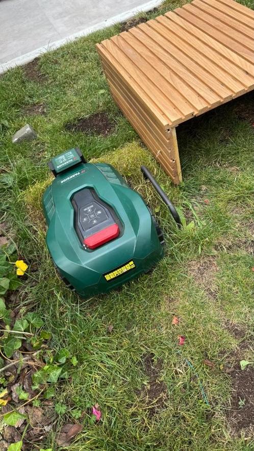 Robot tondeuse comme neuve !, Tuin en Terras, Robotmaaiers, Ophalen