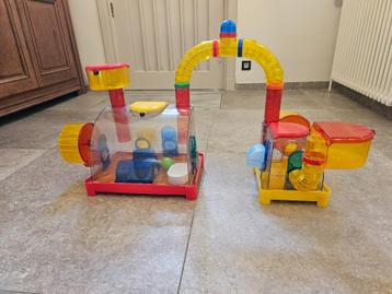 Unieke Hamsterkooi Luxe Uitvoering beschikbaar voor biedingen