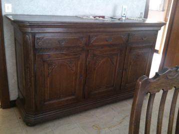 dressoir eik 2 m 20 lang 1m19 hoog 3 deuren 3 lades beschikbaar voor biedingen