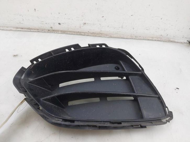 GRILLE DE PARE-CHOCS Mercedes-Benz A-Klasse AMG (177.0), Autos : Pièces & Accessoires, Carrosserie & Tôlerie, Mercedes-Benz, Utilisé