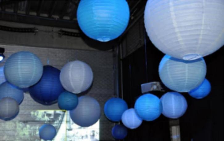 30 lampionnen + 6 lantaarntjes - Huwelijk, trouw, feest, Huis en Inrichting, Woonaccessoires | Wanddecoraties, Gebruikt, Ophalen of Verzenden