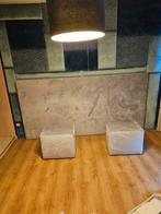 te koop bedhoofd ,en twee bij zet bankjes in nieuwe staat, Ophalen