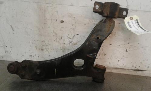 DRAAGARM LINKS VOOR Ford Focus 1 Wagon (01-1998/11-2004), Auto-onderdelen, Ophanging en Onderstel, Ford, Gebruikt