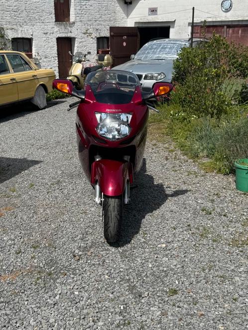 honda cbr 1100 xx, Motoren, Motoren | Honda, Particulier, Sport, meer dan 35 kW, 4 cilinders, Ophalen