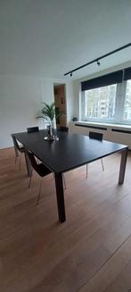 Moderne vierkante tafels incl. stoelen, Huis en Inrichting, Ophalen, Vierkant, Zo goed als nieuw, Vijf personen of meer