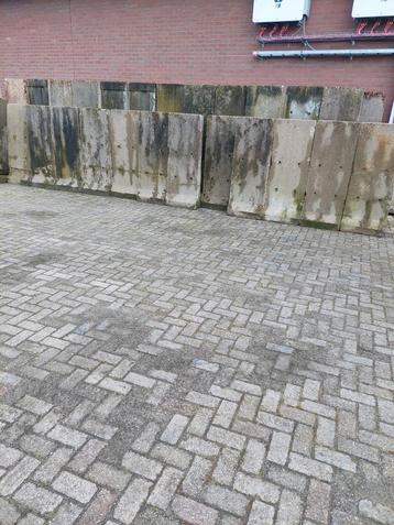 betonnen L steunen, Tuin en Terras, Schuttingen, Ophalen, Overige materialen, 6 meter of meer, 1 tot 2 meter