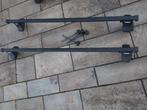 Barres de toit 127 cm avec attaches thules à vendre !, Ophalen, Gebruikt