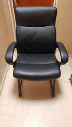 Chaise comfort avec pied sur luge dispo jusqu'au 30 avril, Maison & Meubles, Comme neuf, Noir, Chaise de bureau, Enlèvement