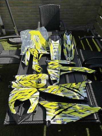 Sherco Stickerset + Kappen | Inruil Zwarte Kappen + Bijleg  beschikbaar voor biedingen