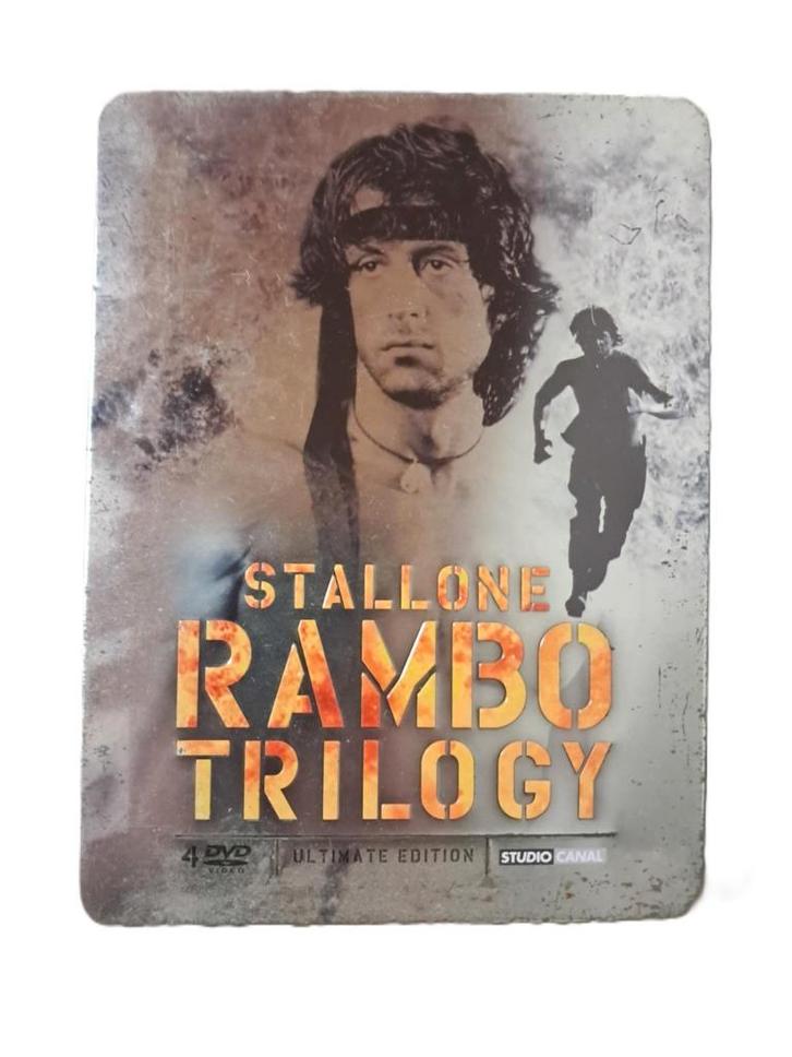 Rambo – Trilogie Collector Métal – 4 DVD + Plaque militaire, Cd's en Dvd's, Dvd's | Avontuur, Zo goed als nieuw, Boxset, Alle leeftijden