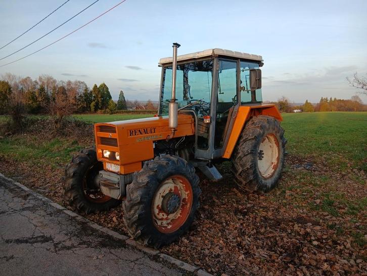 Tracteur Renault 651.4 S, Zakelijke goederen, Landbouw | Werktuigen, Ophalen