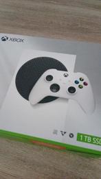 Xbox series s 1tb robot wit bekijk beschrijving, Games en Spelcomputers, Spelcomputers | Xbox Series X en S, Ophalen, Nieuw, Xbox Series S