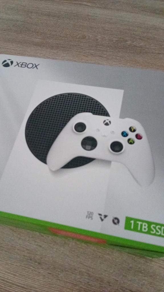 Xbox series s 1tb robot wit bekijk beschrijving, Games en Spelcomputers, Spelcomputers | Xbox Series X en S, Nieuw, Xbox Series S