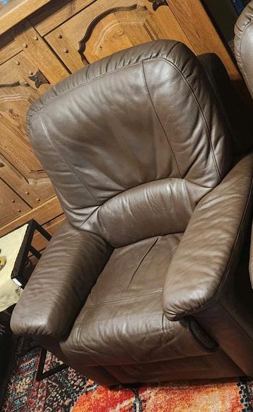 magnifique siège simple en cuir véritable
