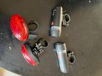 2 réflecteurs et 2 lampes de velo, Fietsen en Brommers, Fietsaccessoires | Fietsverlichting, Ophalen of Verzenden, Zo goed als nieuw