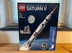 Lego Ideas 92176 - NASA Apollo Saturn V, Ophalen of Verzenden, Zo goed als nieuw, Complete set, Lego