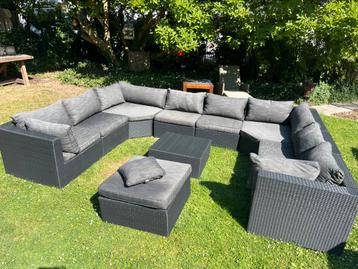 Zeer grote lounge in heel goede staat! Kan geleverd worden! beschikbaar voor biedingen