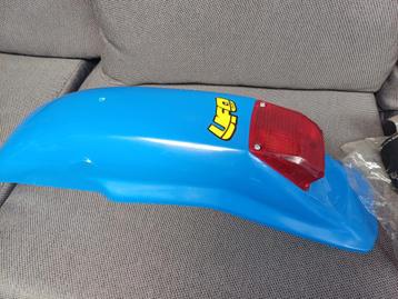 Nieuw enduro blauw achterspatbord universeel beschikbaar voor biedingen