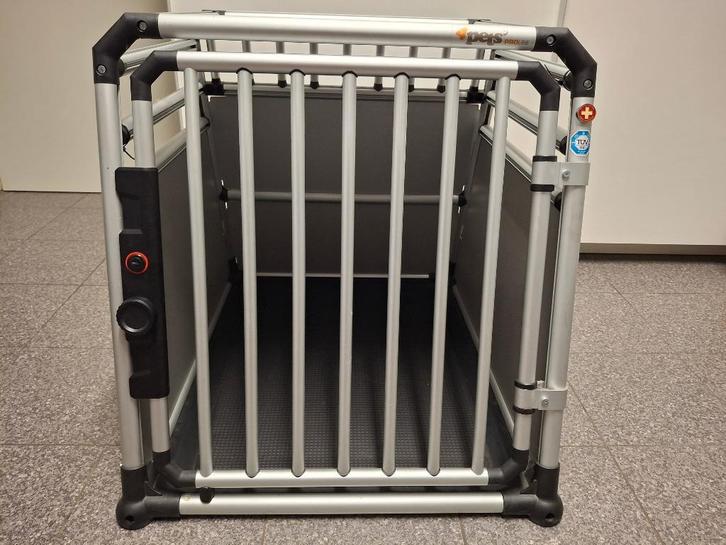 Autobench hond, Dieren en Toebehoren, Hondenbenches, Zo goed als nieuw, Ophalen