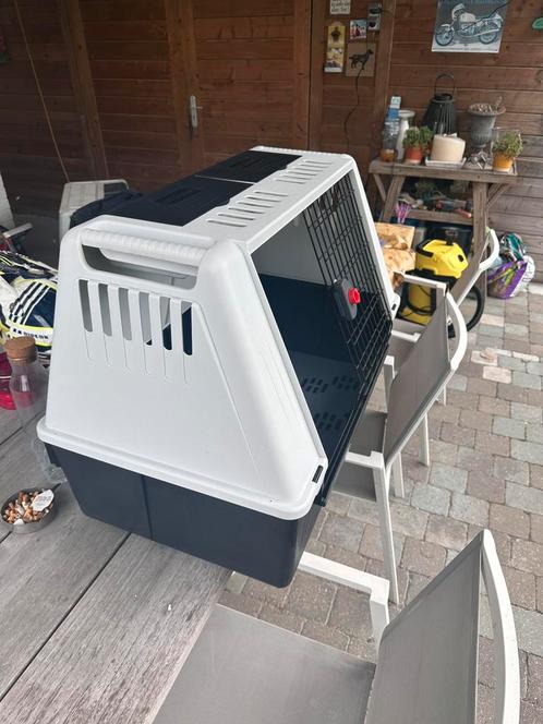 Ferplast auto transportboxen atlas, Dieren en Toebehoren, Hondenbenches, Zo goed als nieuw, Ophalen of Verzenden