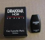 Pin's Parfum Drakkar noir Guy Laroche, Collections, Envoi, Comme neuf, Accessoires