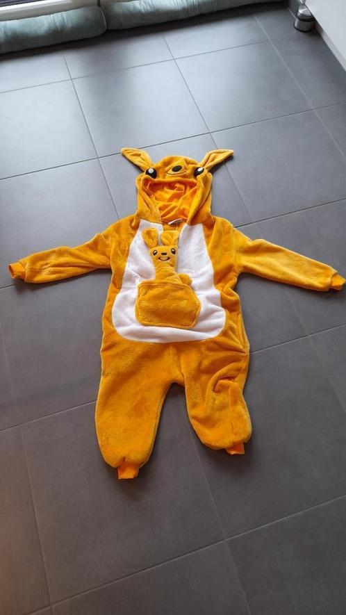 Verkleedpak kangoeroe maat 110/116, Kinderen en Baby's, Carnavalskleding en Verkleedspullen, Gebruikt, Jongen of Meisje, 110 t/m 116
