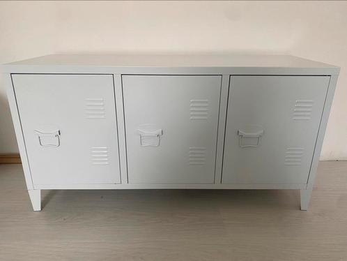 Armoire métallique meuble TV blanc effet casier d’école, Huis en Inrichting, Kasten | Lockerkasten, Gebruikt