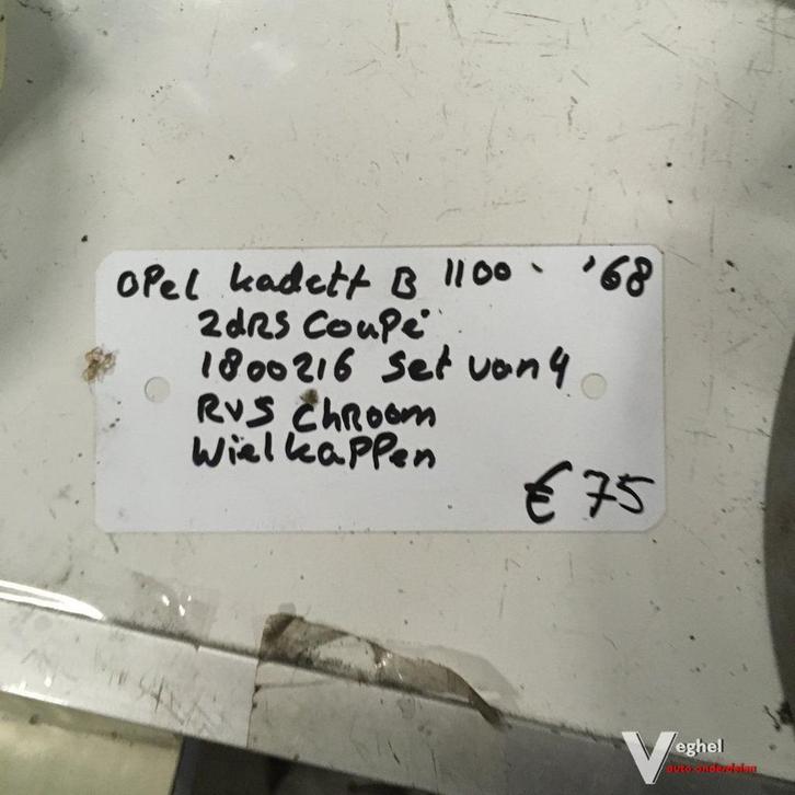 Opel Kadett B 1100 Coupe 1968 Wagennr 1800216  Wieldoppen 4, Auto diversen, Wieldoppen, Gebruikt, Ophalen of Verzenden