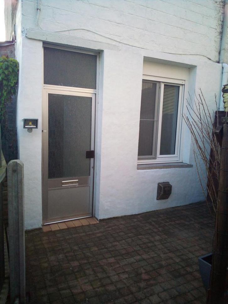 Af te werken alleenstaand huis met grote tuin, Immo, Maisons à vendre, Province de Flandre-Orientale, 500 à 1000 m², Maison individuelle