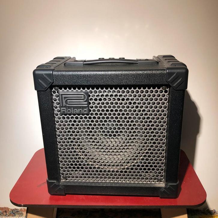 Roland Cube 15 - Versterker gitaar - Perfect!, Muziek en Instrumenten, Versterkers | Bas en Gitaar, Zo goed als nieuw, Gitaar