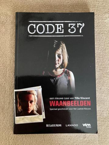 Pocket : Maanbeelden (Code 37). Tille Vincent, 96 blz, Boeken, Ophalen of Verzenden, Zo goed als nieuw, Tille Vincent
