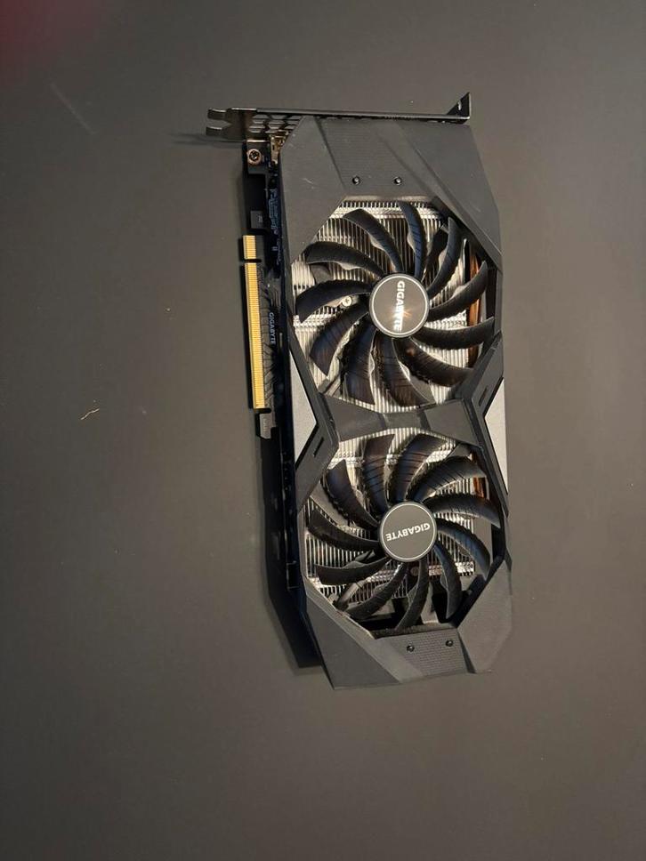Nvidia Rtx 2060 - Gigabyte cooled GPU, Computers en Software, Videokaarten, Niet werkend, Nvidia, HDMI, DisplayPort, Ophalen of Verzenden