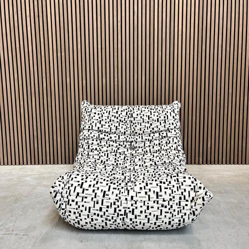 Ligne Roset Togo - Dima Reglisse, Antiek en Kunst, Antiek | Meubels | Stoelen en Sofa's, Ophalen of Verzenden