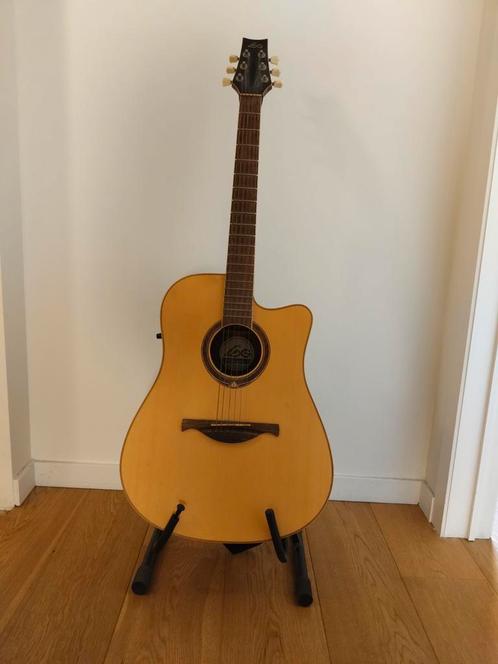 Lag 4 seasons Spring 100DCE akoestische gitaar, Muziek en Instrumenten, Snaarinstrumenten | Gitaren | Akoestisch, Zo goed als nieuw