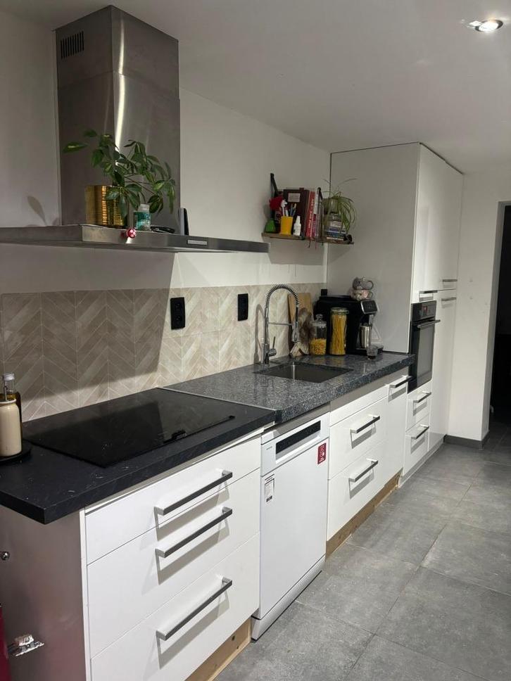 Te koop: complete keuken met elektrische apparaten, Huis en Inrichting, Keuken | Complete keukens, Gebruikt, Enkelwandige keuken