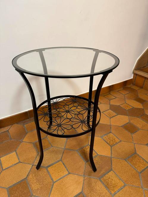 Smeedijzeren tafel, Huis en Inrichting, Tafels | Bijzettafels, Zo goed als nieuw, Glas, Ophalen