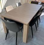 Table salle à manger sans les chaises, Ophalen, Zo goed als nieuw
