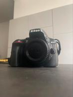 Nikon D5300 + 55mm lens + charger, Reflex miroir, Enlèvement, Utilisé, Nikon